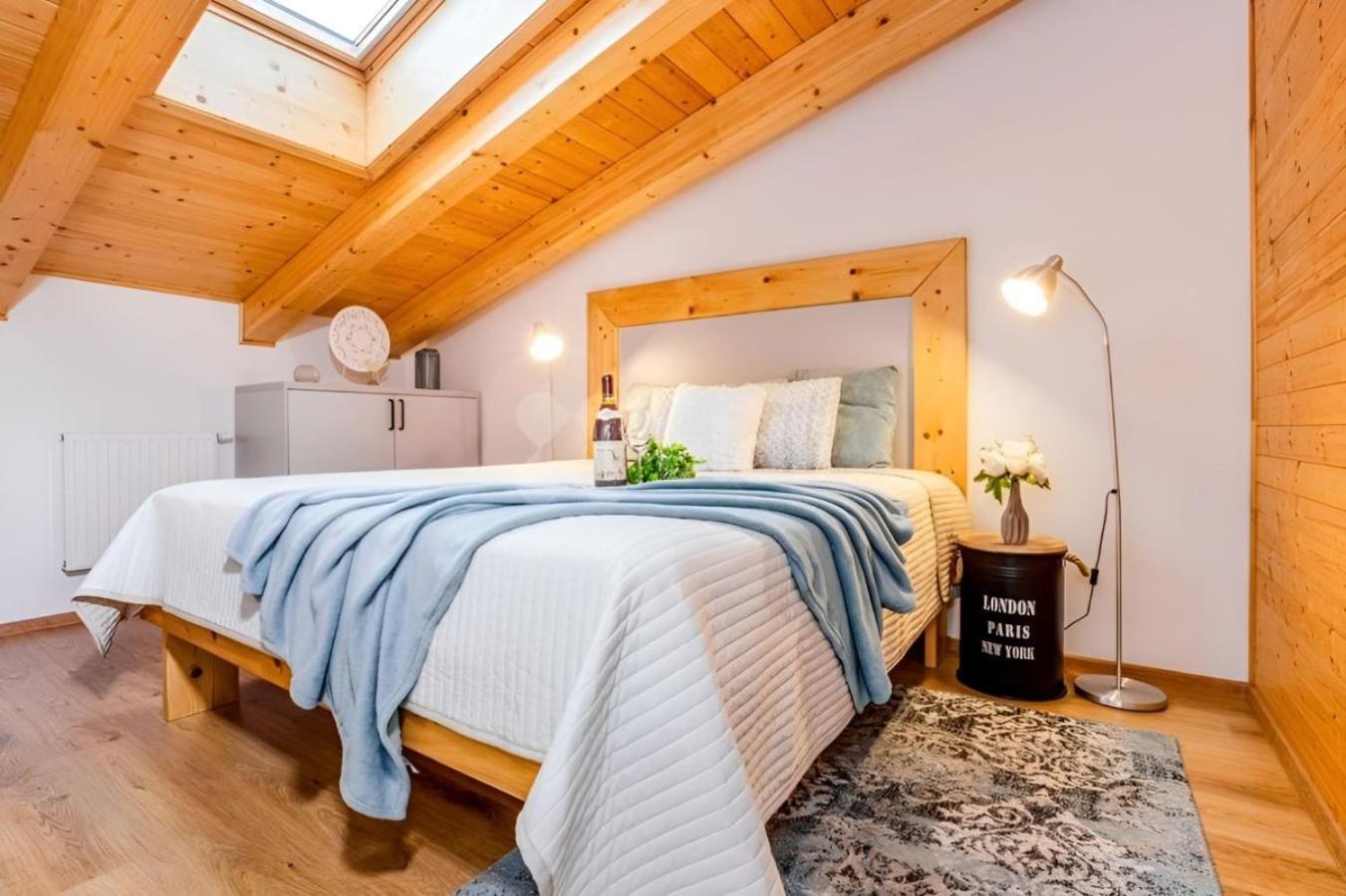 Apartamento Mezonet Lipno Nad Vltavou Exterior foto